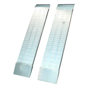 set oprijplaten recht aluminium 2500 x 315 opleglip ( L standaard )