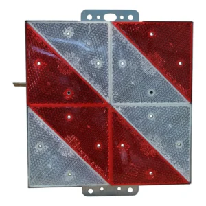 markeringsbord langzaam rijdend verkeer 285x285mm rood + wit diagonaal gestreept rechts